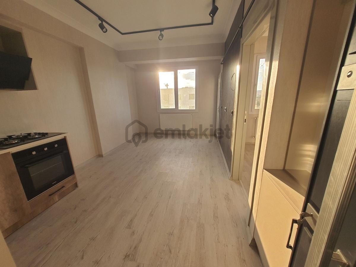 Öznur Emlak'tan Dağeteğinde Satılık 1+1 Lüks Daire - 2