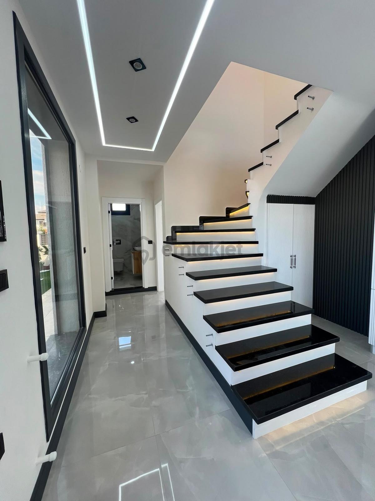 Aydın Didim’de Akıllı Sistem Lüx Havuzlu Villa - 10
