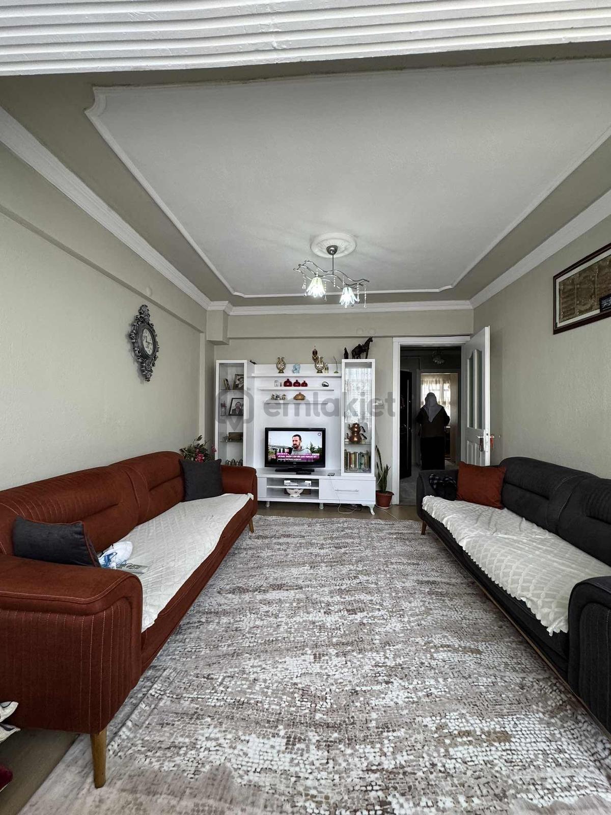 Buca Göksu Mah. 2.kat Satılık 2+1 D.gazlı Daire - 4