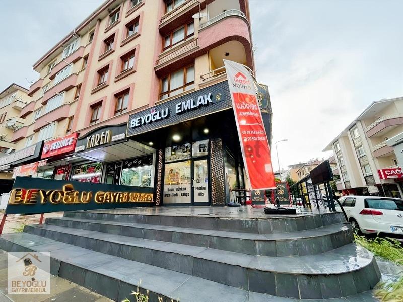 Beyoğlu'ndan Ara Kat Asansörlü Ebeveyn Banyolu Satılık 3+1 - 35