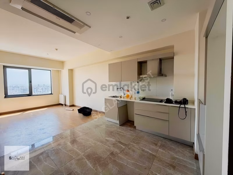 Brooklyn Park'ta 1+1 Denize Cephe Önü Kapanmaz Fırsat Daire