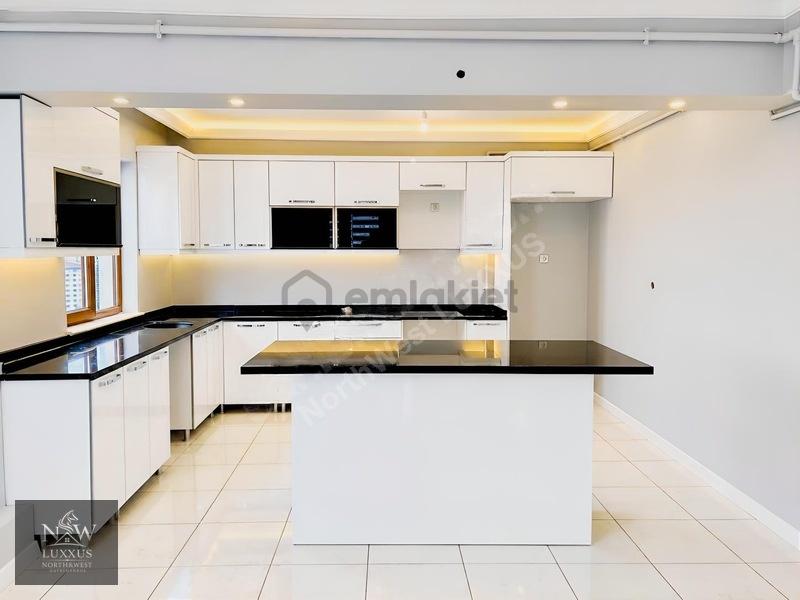 Ahi Mesutta 5+2 Satılık Panoramik Manzaralı Daire - 2