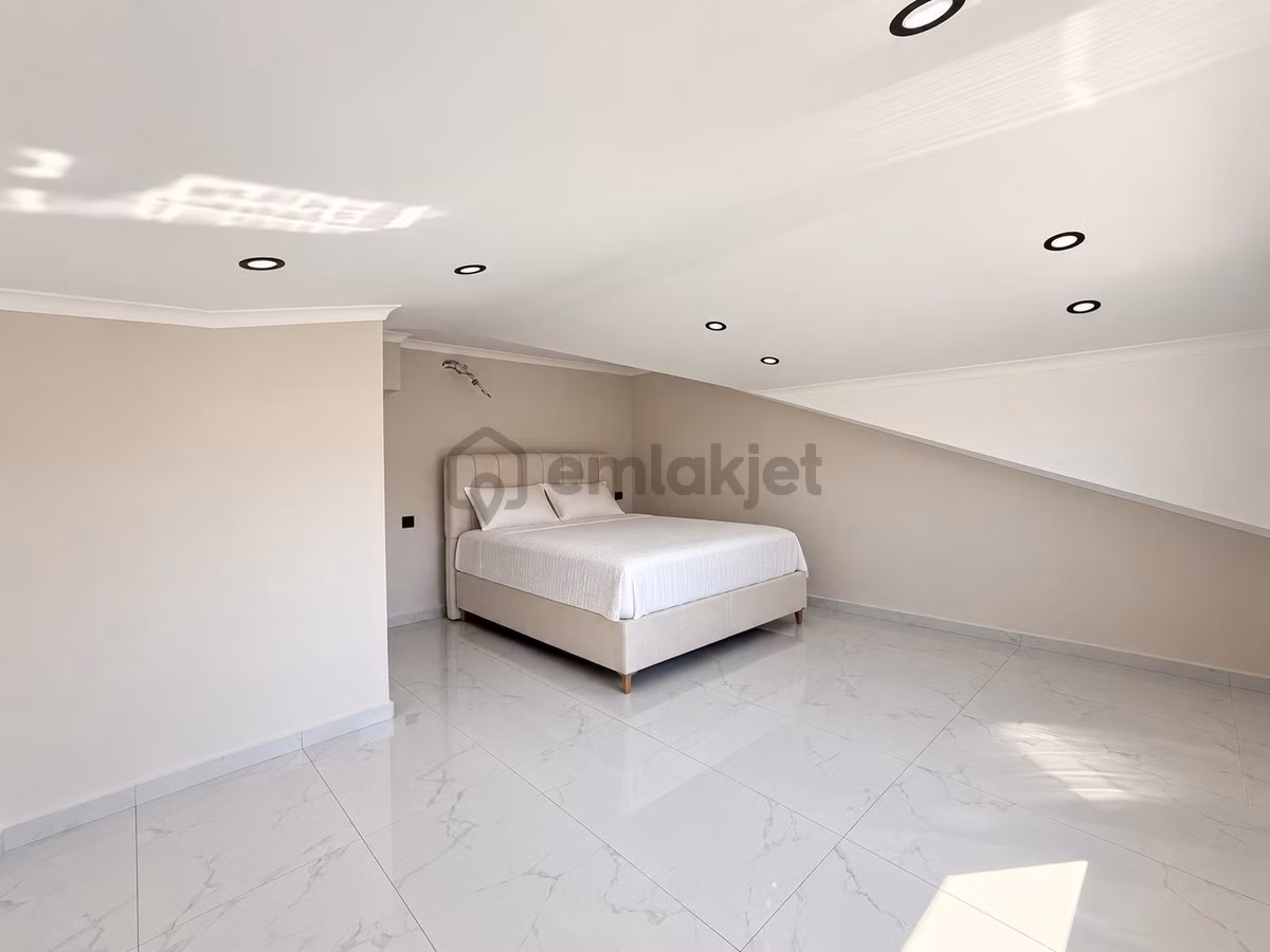 Fethiye Merkezde Yeni Binada Satılık Şık Dubleks Daire - 19