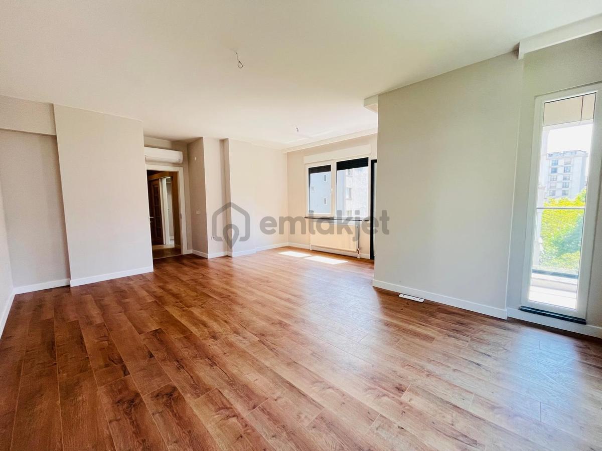 Lf İmaj Caddebostan Bağdat Cd. 2.paralel Sıfır Balkon 102m2 3+1 - 22