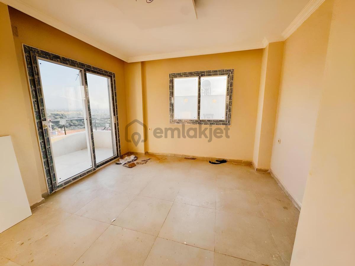 Arsuz'da Manzaralı Sıfır | Denize 600 M Satılık Daire - 26