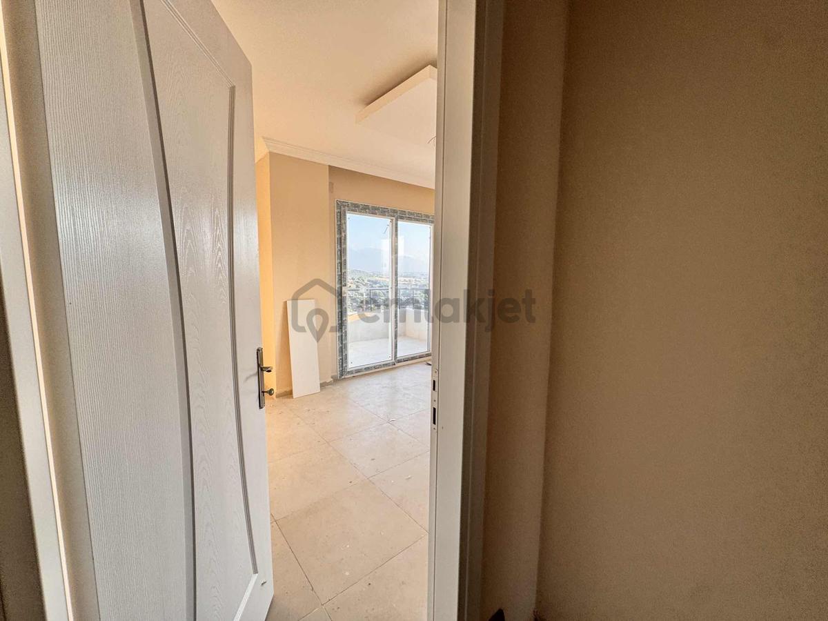 Arsuz'da Manzaralı Sıfır | Denize 600 M Satılık Daire - 31