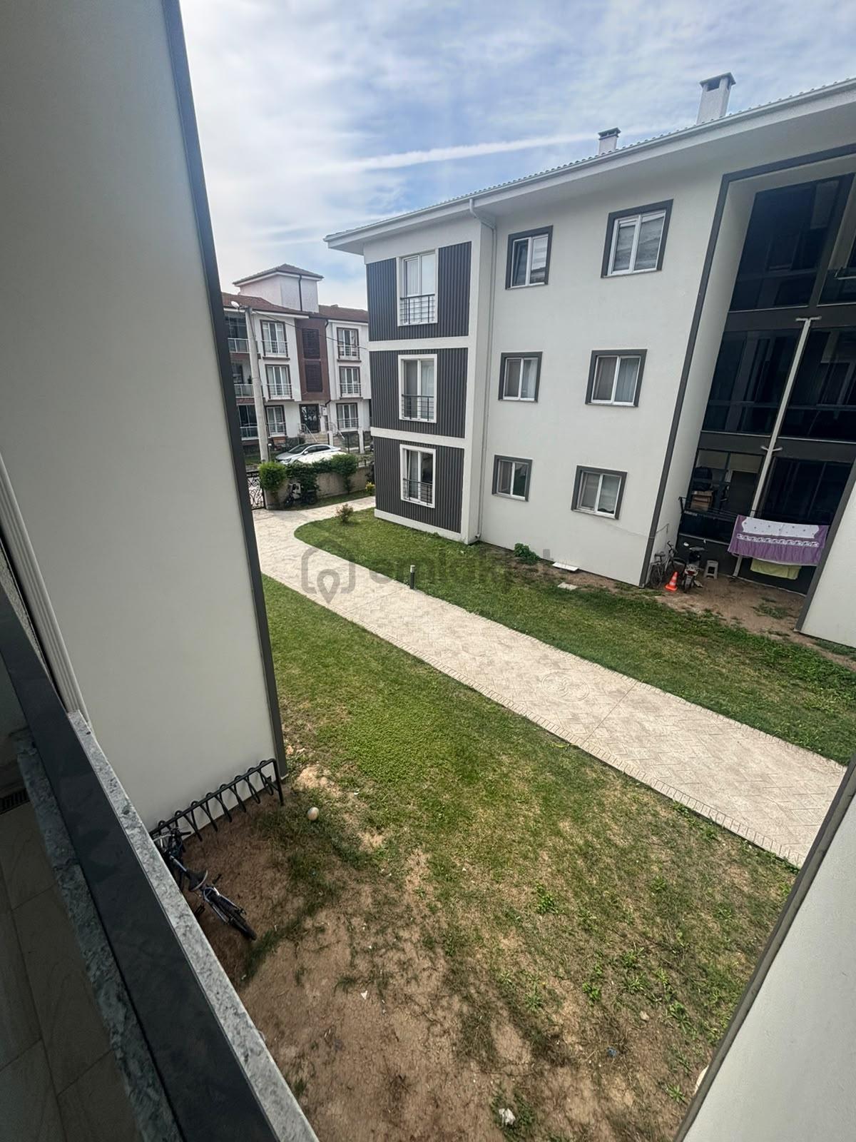 Tekeler Mahallesinde Site İçerisinde Kiralık Ara Kat 2+1 Daire - 33