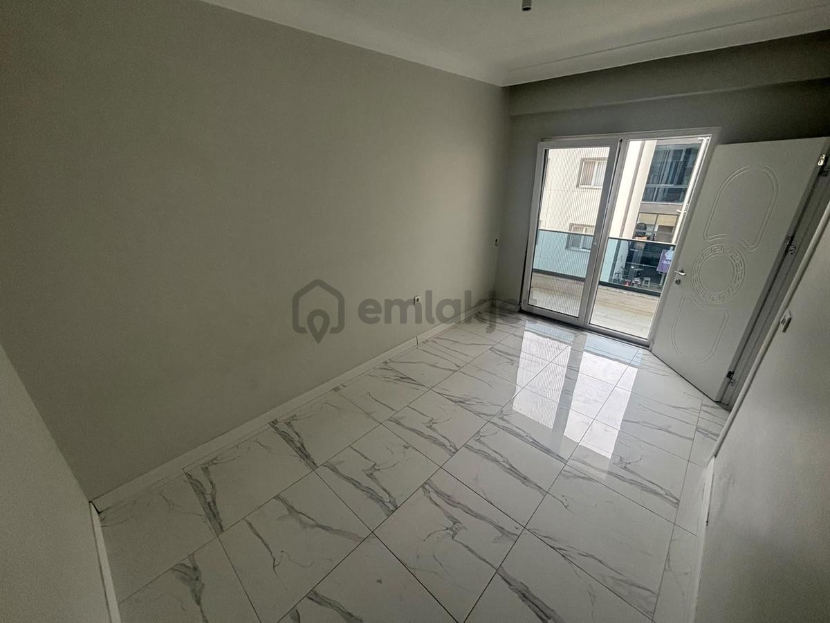 Tekeler Mahallesinde Site İçerisinde Kiralık Ara Kat 2+1 Daire - 28