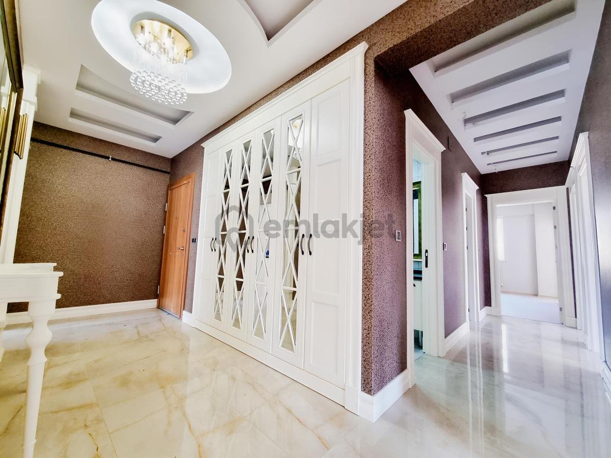 Yeni Rotadan Süleymanşah'ta Site İçi Satılık 4+1 Daire - 18