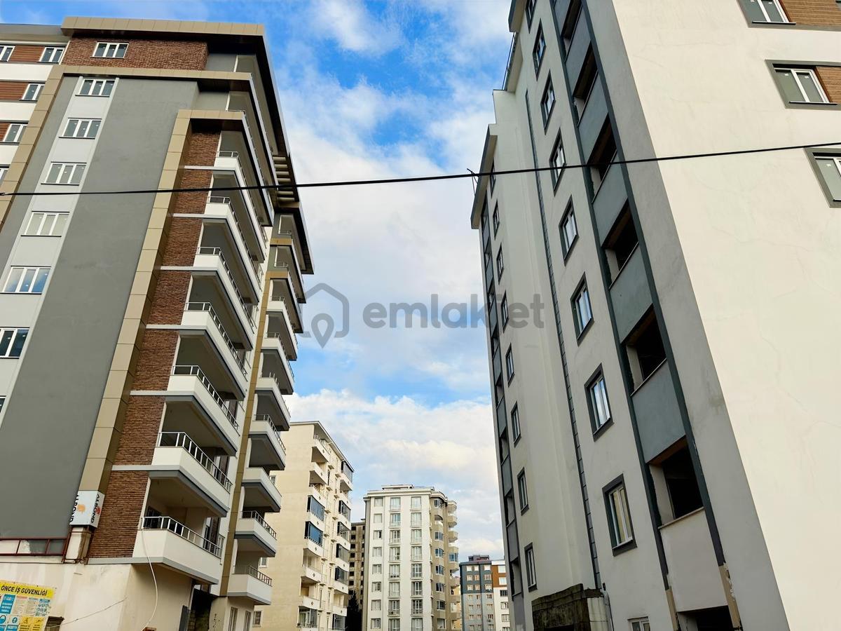 Yeni Rotadan Süleymanşah'ta Site İçi Satılık 4+1 Daire - 29