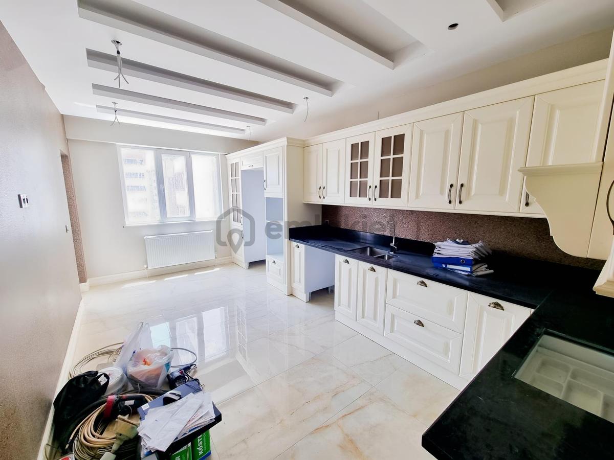 Yeni Rotadan Süleymanşah'ta Site İçi Satılık 4+1 Daire - 4