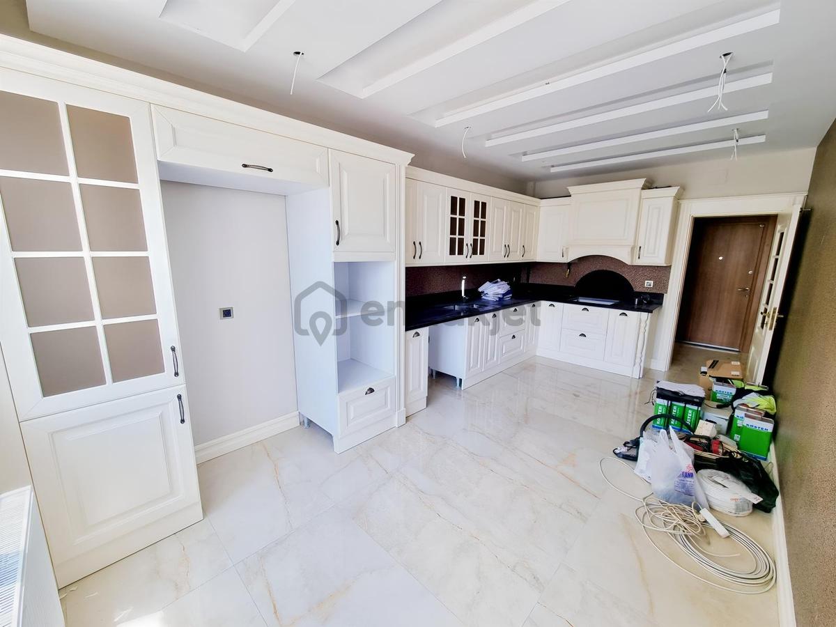 Yeni Rotadan Süleymanşah'ta Site İçi Satılık 4+1 Daire - 25