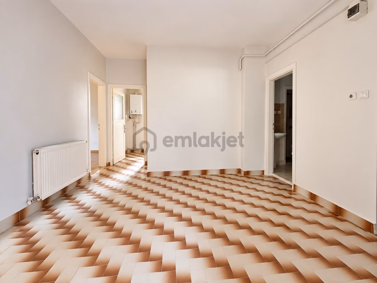 Üsküdar Rasathane'de Geniş Ve Kullanışlı 2+1 Kiralık Daire - 7