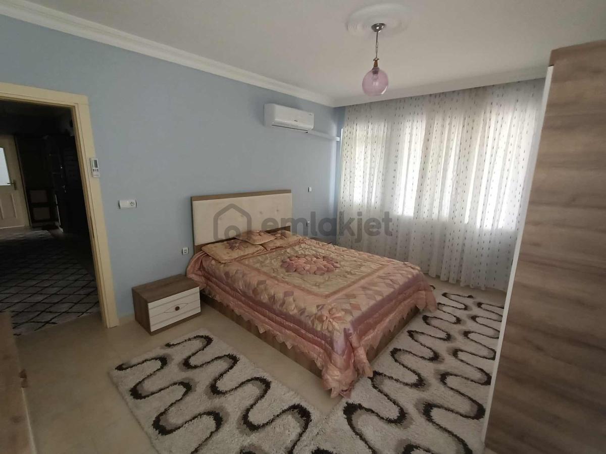 Taşucu Merkezde Satılık Full Eşyalı Geniş Dair - 9