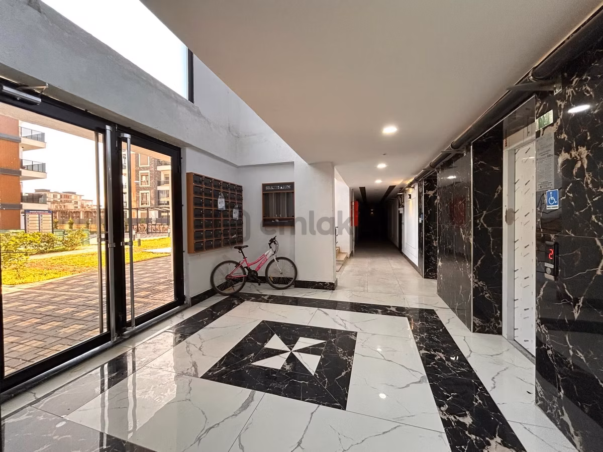 Burhaniye Bahçelievler Mahallesi 1+1 Sıfır Daire - 10