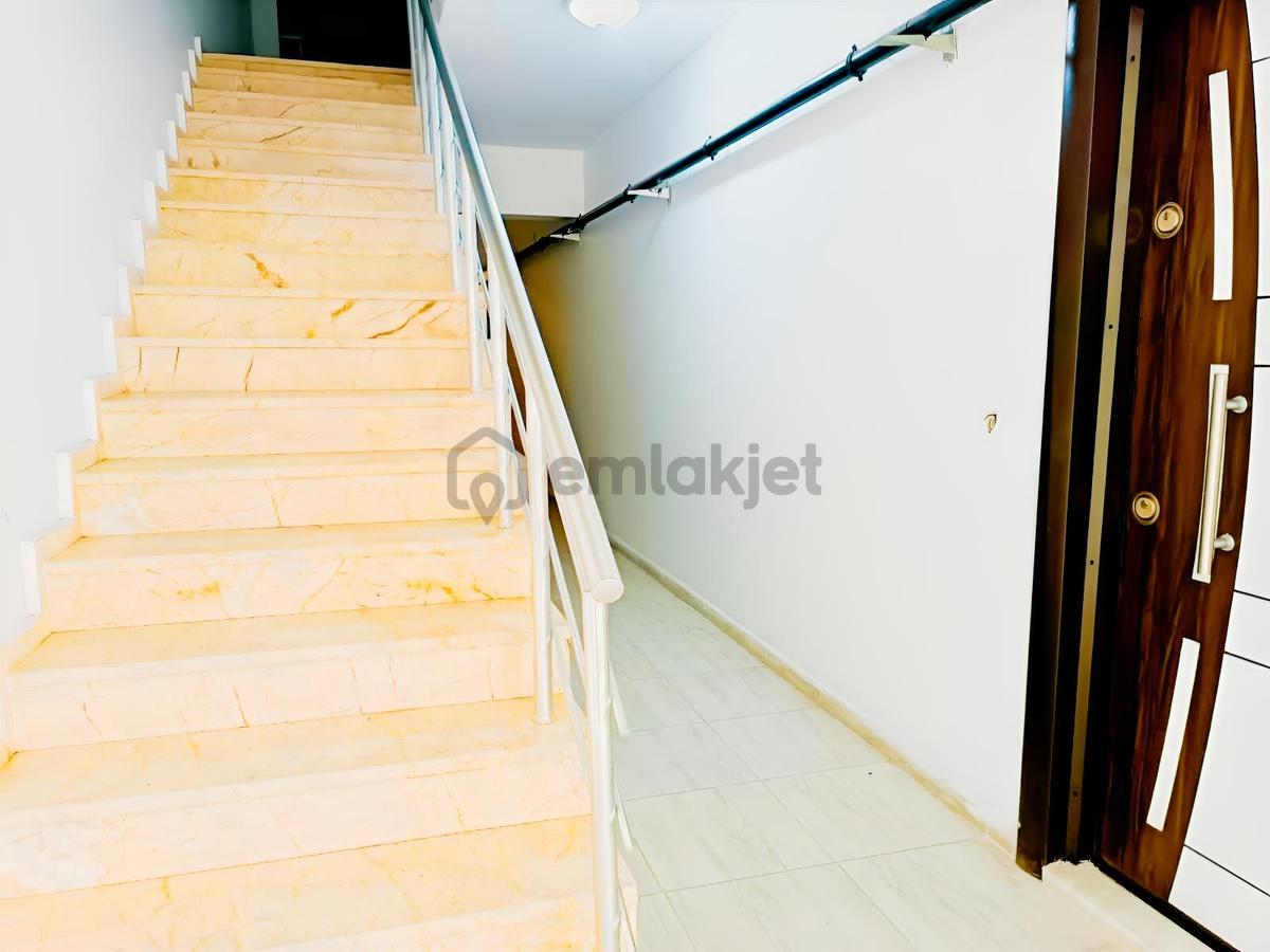 Kocaali Havuz Manzaralı Merkez Pilajda Otogara Yakın Geniş1+1 - 10