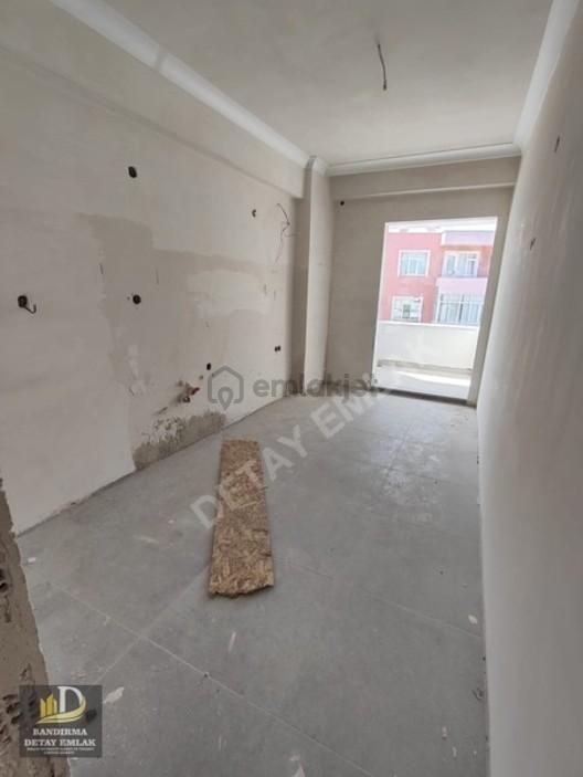 17 Eylül Mahallesinde 2+1 90m2 Sıfır Ara Kat Satılık Daire - 4