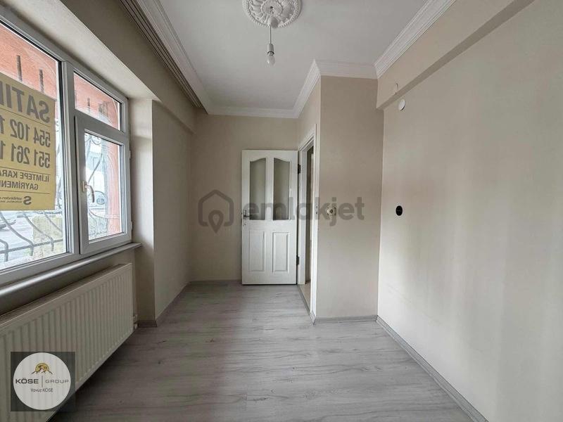 Köşklüçeşme'de Cadde Üzeri! Asansörlü, Geniş 2+1 Yüksek Giriş - 14