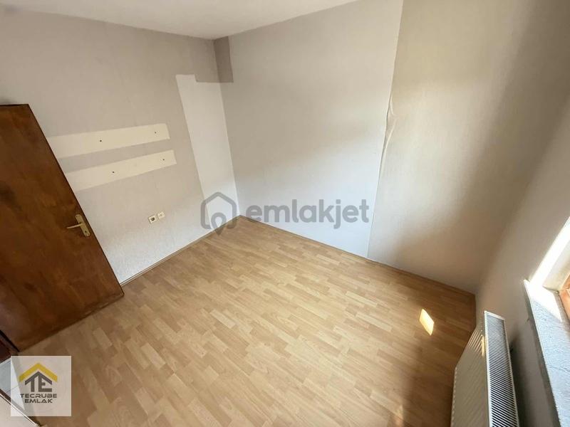 Basınevlerinde Emsalsiz Orta Kat 3+1 Bağımsız Ön Cephe Merkezde - 26