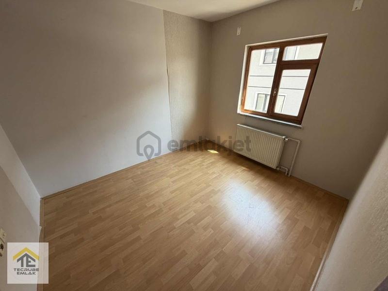 Basınevlerinde Emsalsiz Orta Kat 3+1 Bağımsız Ön Cephe Merkezde - 22