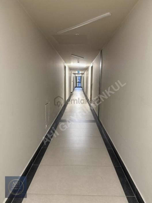 Ahi Group'tan Cadde 54'de Kiralık Lüks Eşyalı 1+1 Daire - 15
