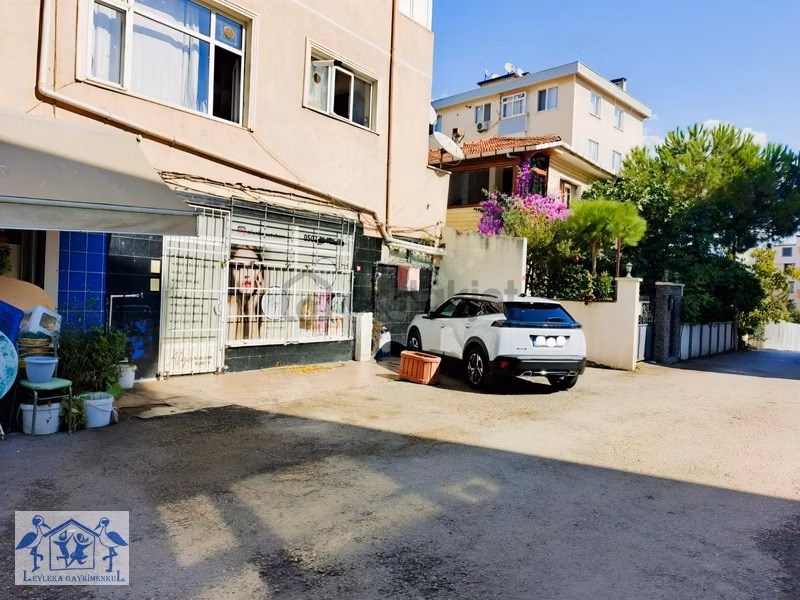Yeni Mithatpaşa Caddesinde 60 M2 Arsa Paylı Dükkan - 5