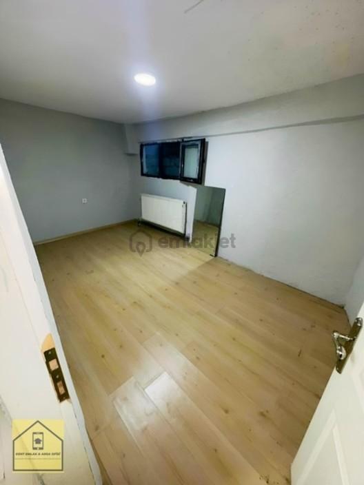 Göztepe Meydanda Satılık Balkonlu Bahçe Katı - 8