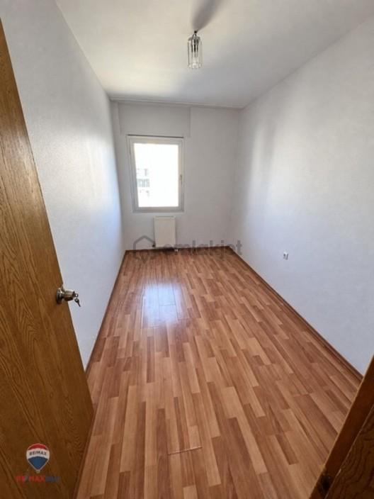 16 Bayraklı Merkezinde Tadilatlı Geniş Manzaralı Daire - 15