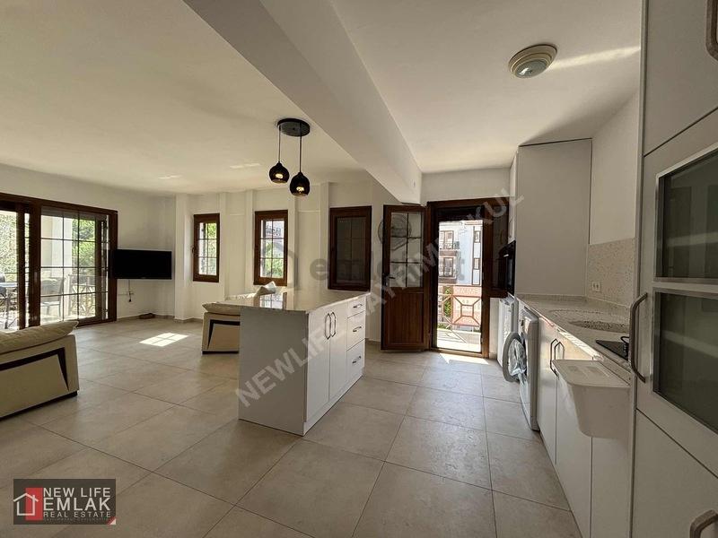 Kuşadası Marinada Satılık 2+1 Daire - 24