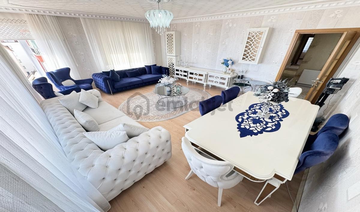 Esertepe'de Ankara Manzaralı Full+full Yapılı Çift Teraslı 6+1 - 18