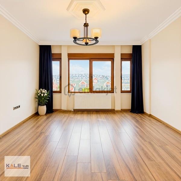 Bahçeşehir Site İçerisinde 5+2 Havuz Cephe Satılık Villa - 13