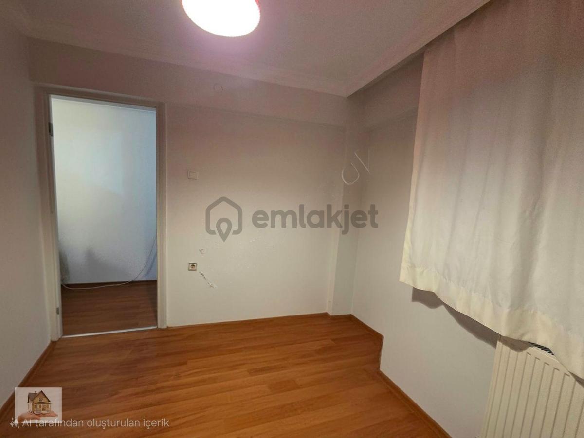 Üçyol Metro Yakını Ara Kat 3+1 140m2 Satılık Daire - 10