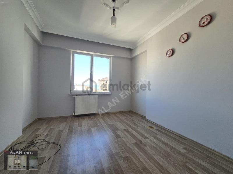 Halitpaşa Da Kiralık Dubleks - 14