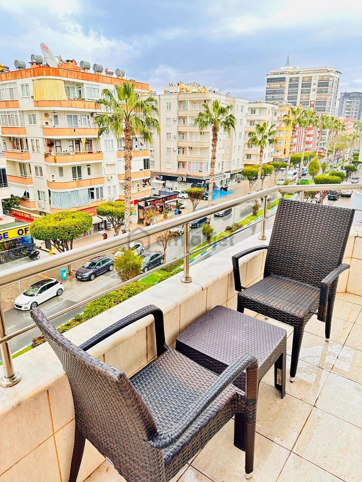 Alanya Mahmutlar’da Denize Sıfır Full Eşyalı 2+1 Daire - 8