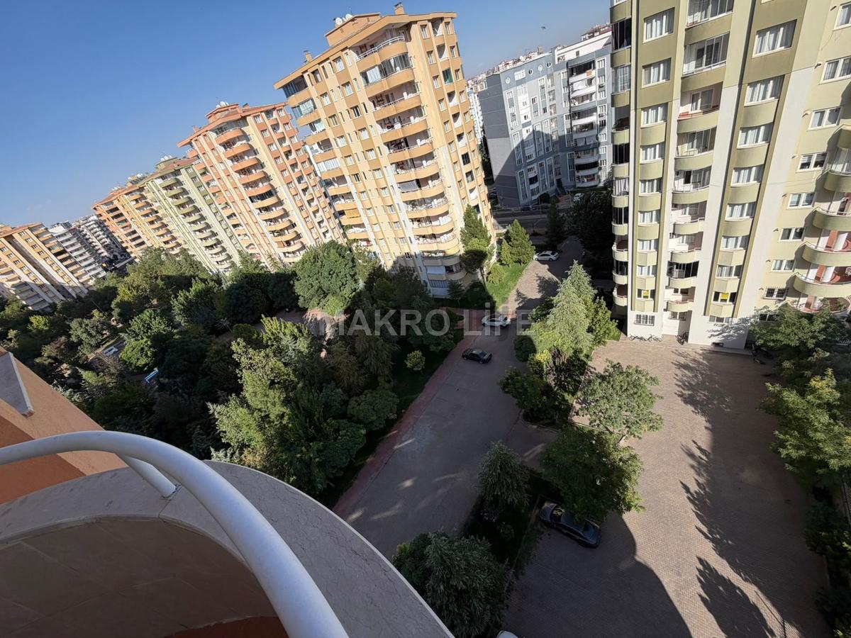 Diclekent'te Muhteşem Manzaralı Full Bakımlı 4+1 Satılık Daire - 14