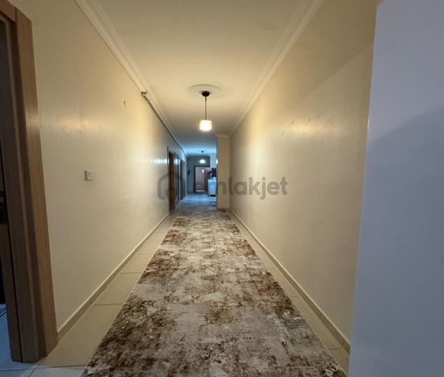 Mahmutbey'de Cadde Üzeri Yeni Binada Geniş 3+1 Daire !!! - 31