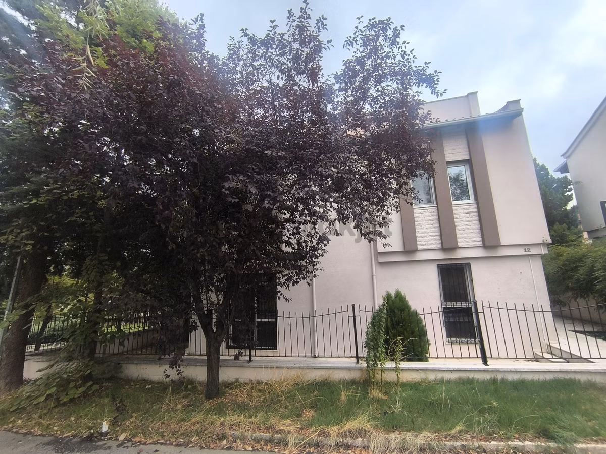 Barış Sitesinde A Tipi Keyifli Köşe Villa..!