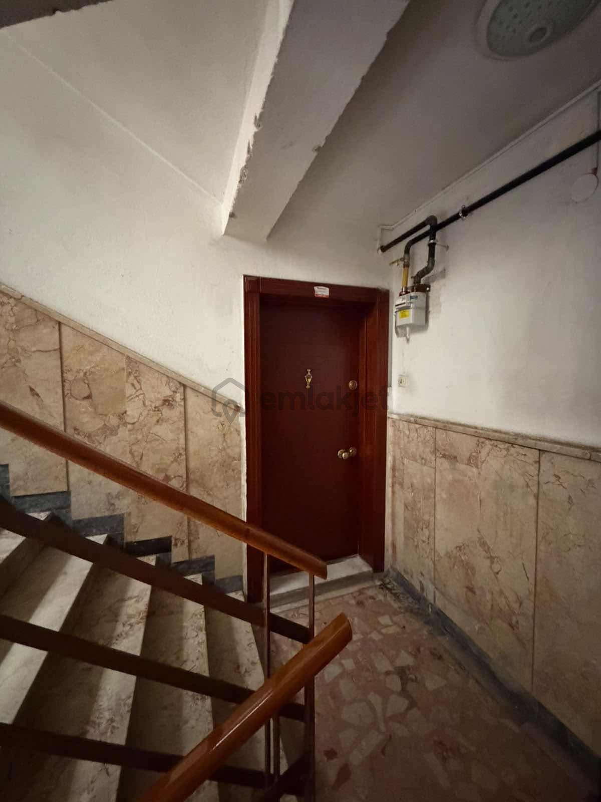 Öğrenciye Eşyalı Kiralık Daire - 10