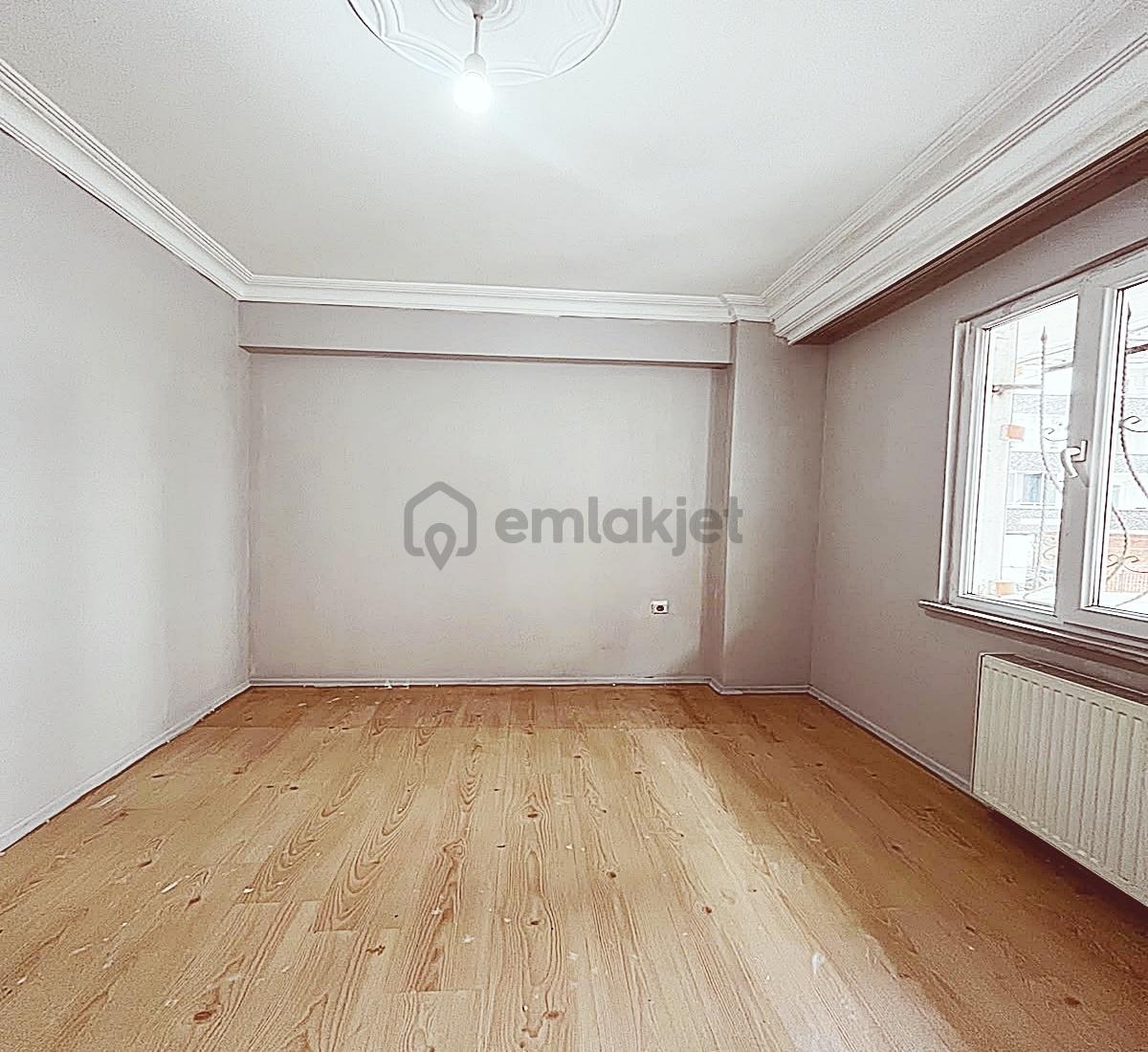 Pınar Mh 2+1 Yüksek Giriş Cadde Dibinde Amerikan Mutfaklı - 7