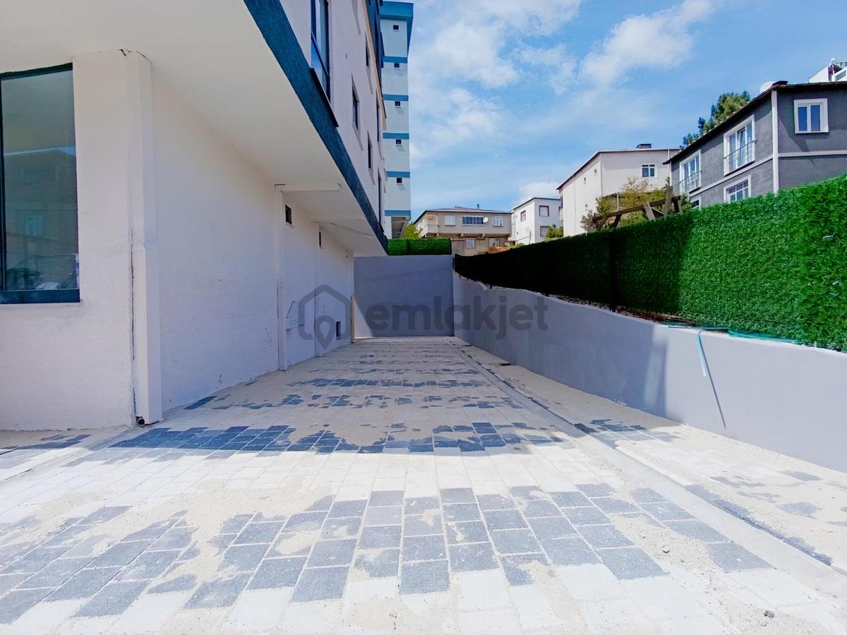 Sultanbeyli'de Satılık 2+1 İskânlı Geniş Daire - 26