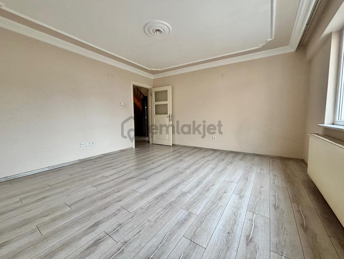 Davutdede Mah.asansörlü Binada Satılık 4+1 Teraslı Dubleks Daire - 6
