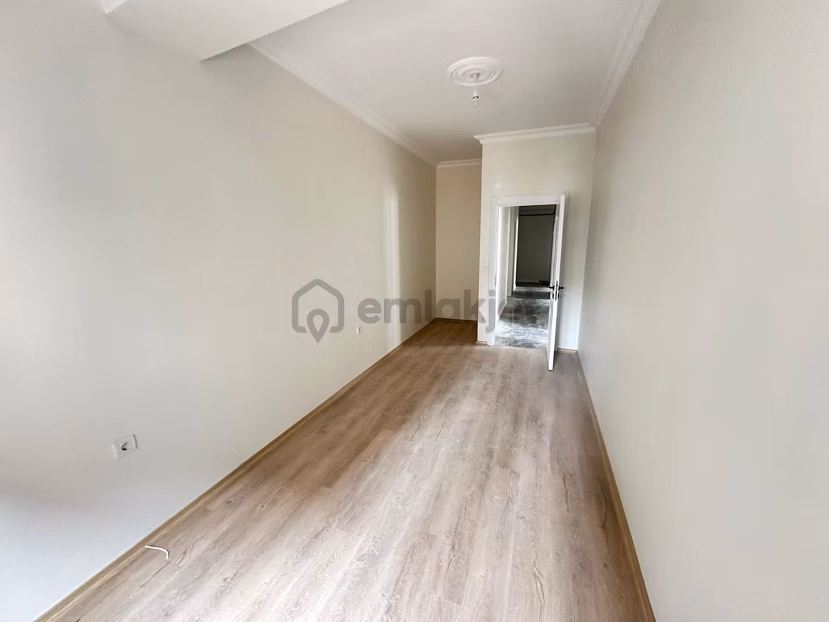 Pendik Burhan Toprak Cad. Üzerinde Sıfır 3+1 Satılık Daire - 9