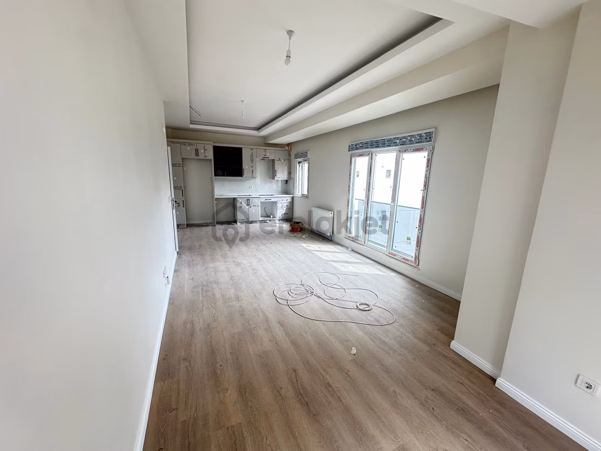 Pendik Burhan Toprak Cad. Üzerinde Sıfır 3+1 Satılık Daire - 6