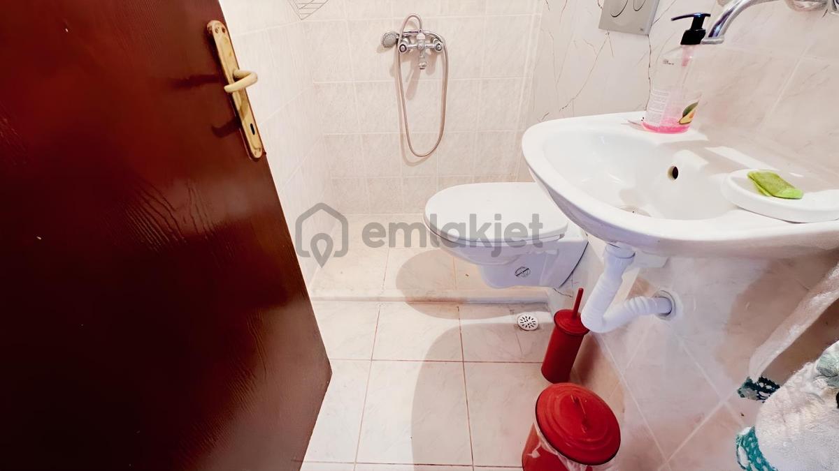 Beldibi'nde Yücelen'e Yakın Bahçeli 4+1 Kiralık Eşyalı Villa - 31
