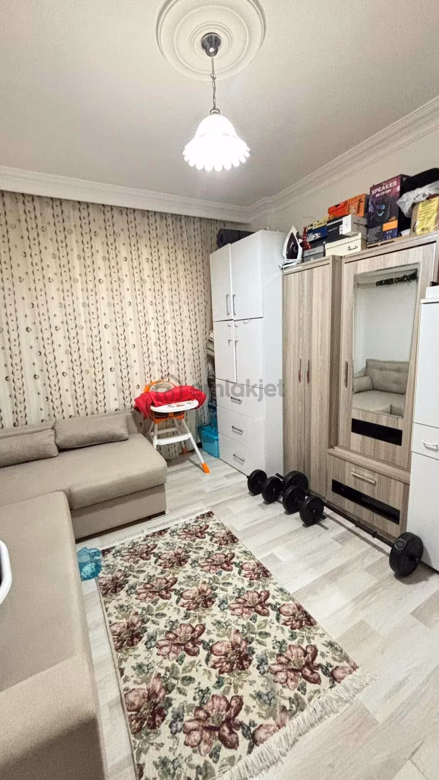 Yenimahallede Satılık 3+1 Ayrı Mutfak Ara Kat Daire - 7
