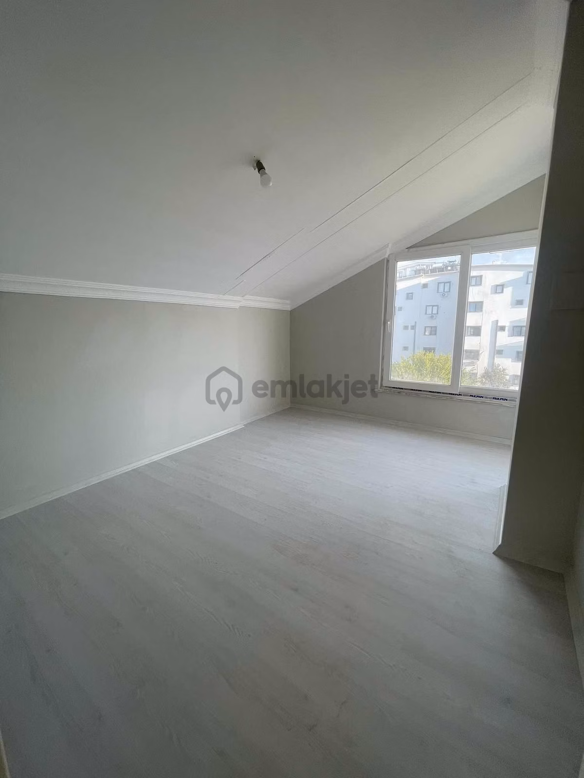 Hisar Mahallesinde Satılık 3+1 Ayrı Mutfak Dubleks Daire - 15
