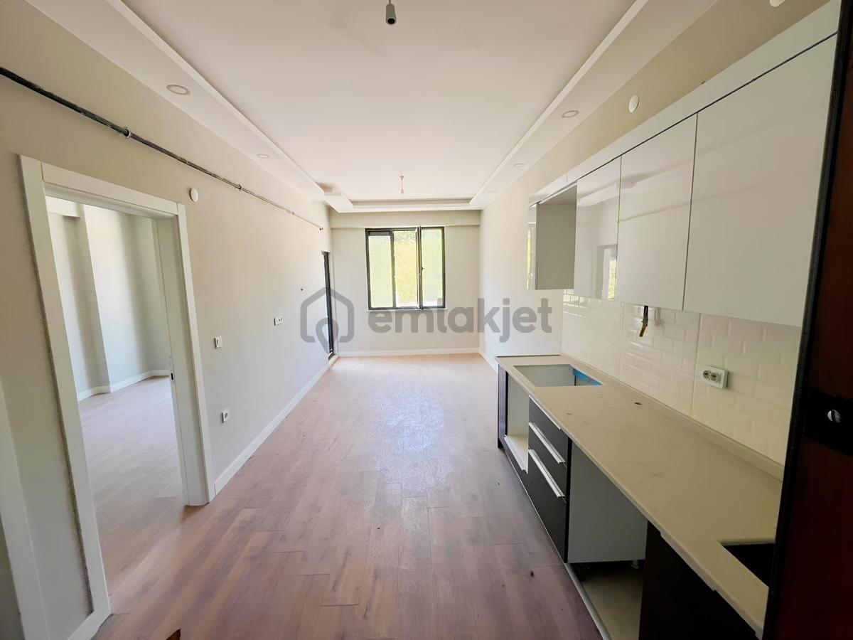 1+1 Sıfır Kudu Residence' Kullanışlı ( 3. Kat ) Satılık Daire .. - 2