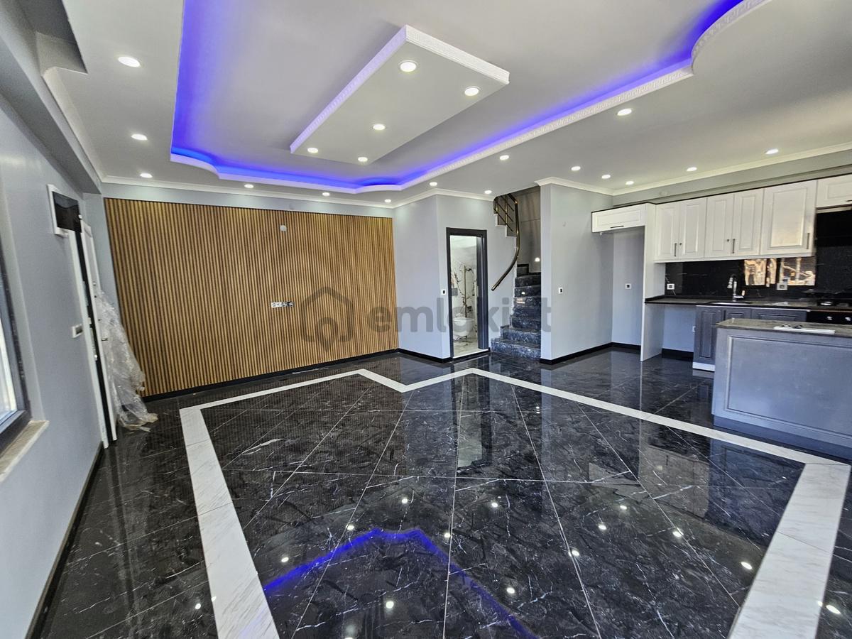 Deniz'den 5+1 Ön Cephe, Yerden Isıtmalı Villa- Tanıtım Videolu - 25