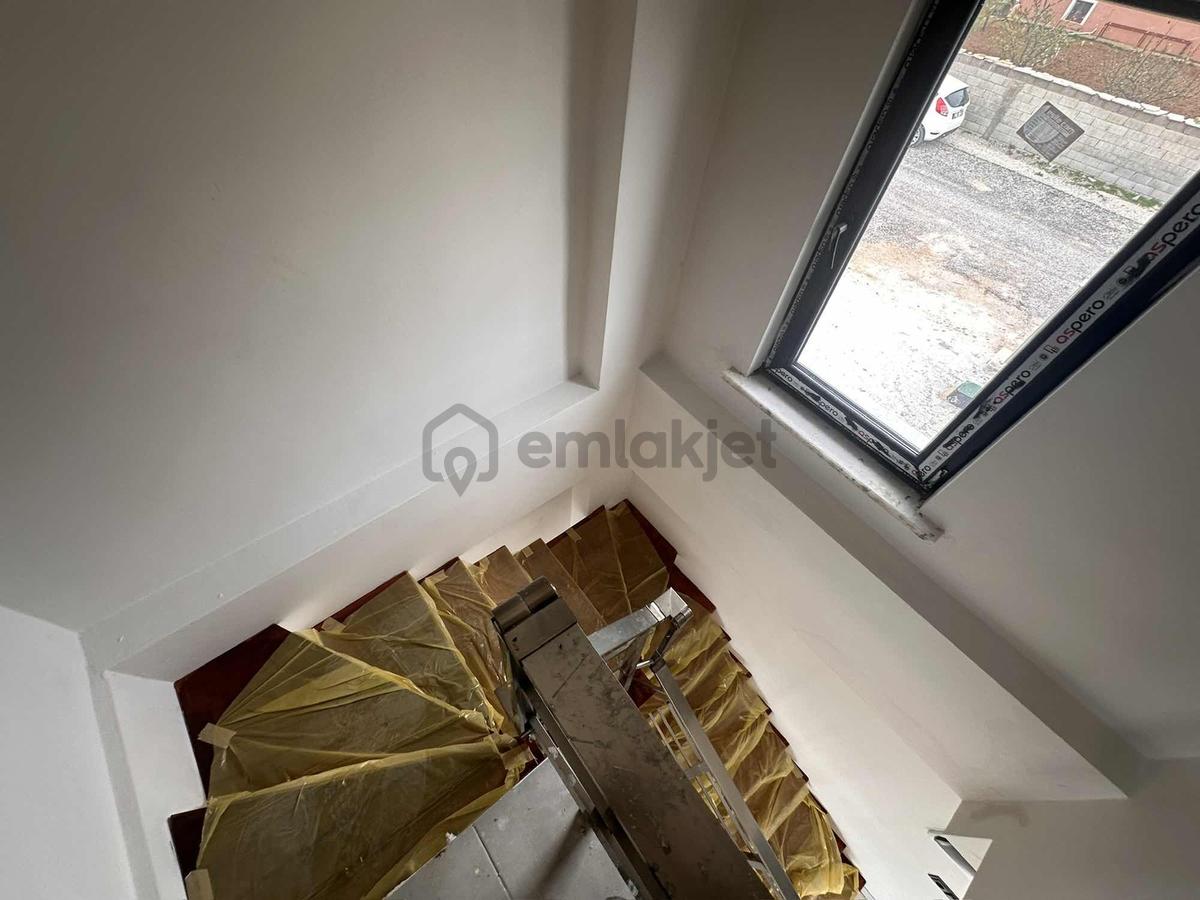 Meramlı-dan Sızmada 3+1 Satılık Butik Villa - 18