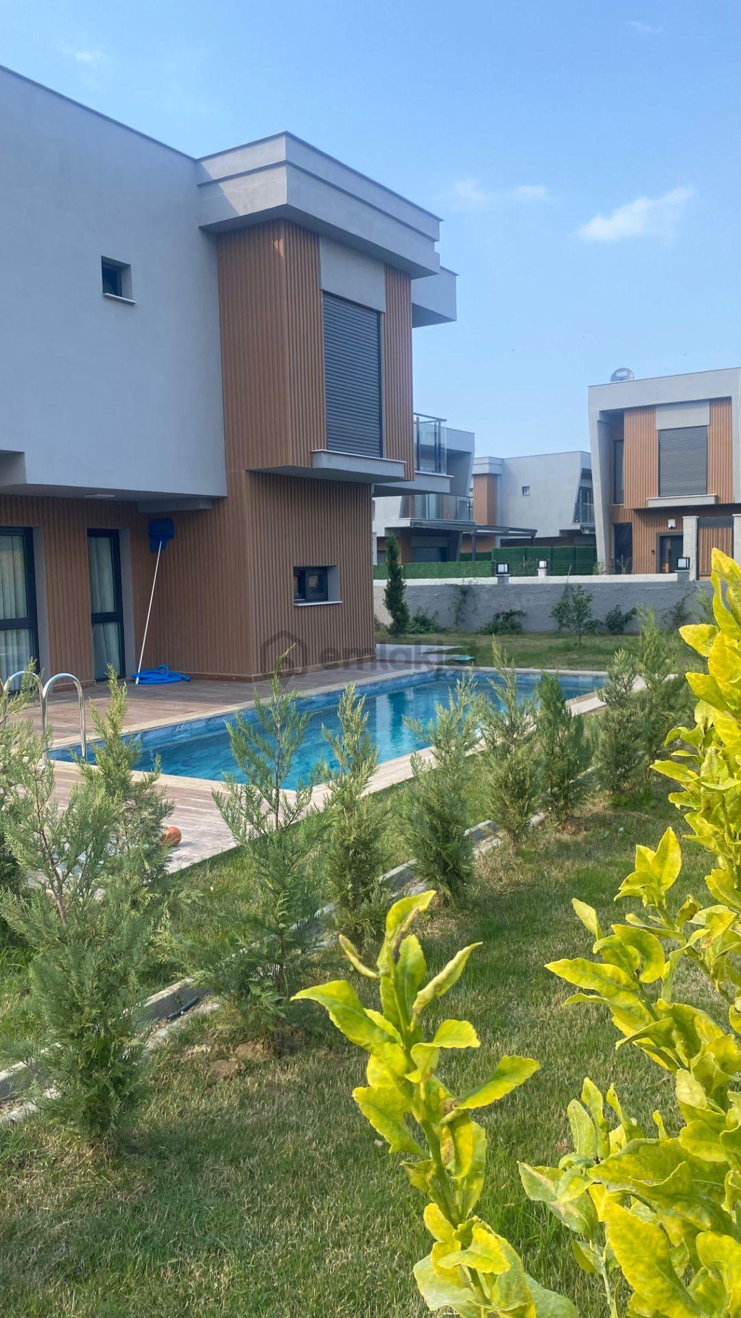 Sahil Sitelerinde Denize 600 Metre 3+1 Sıfır Villa - 19